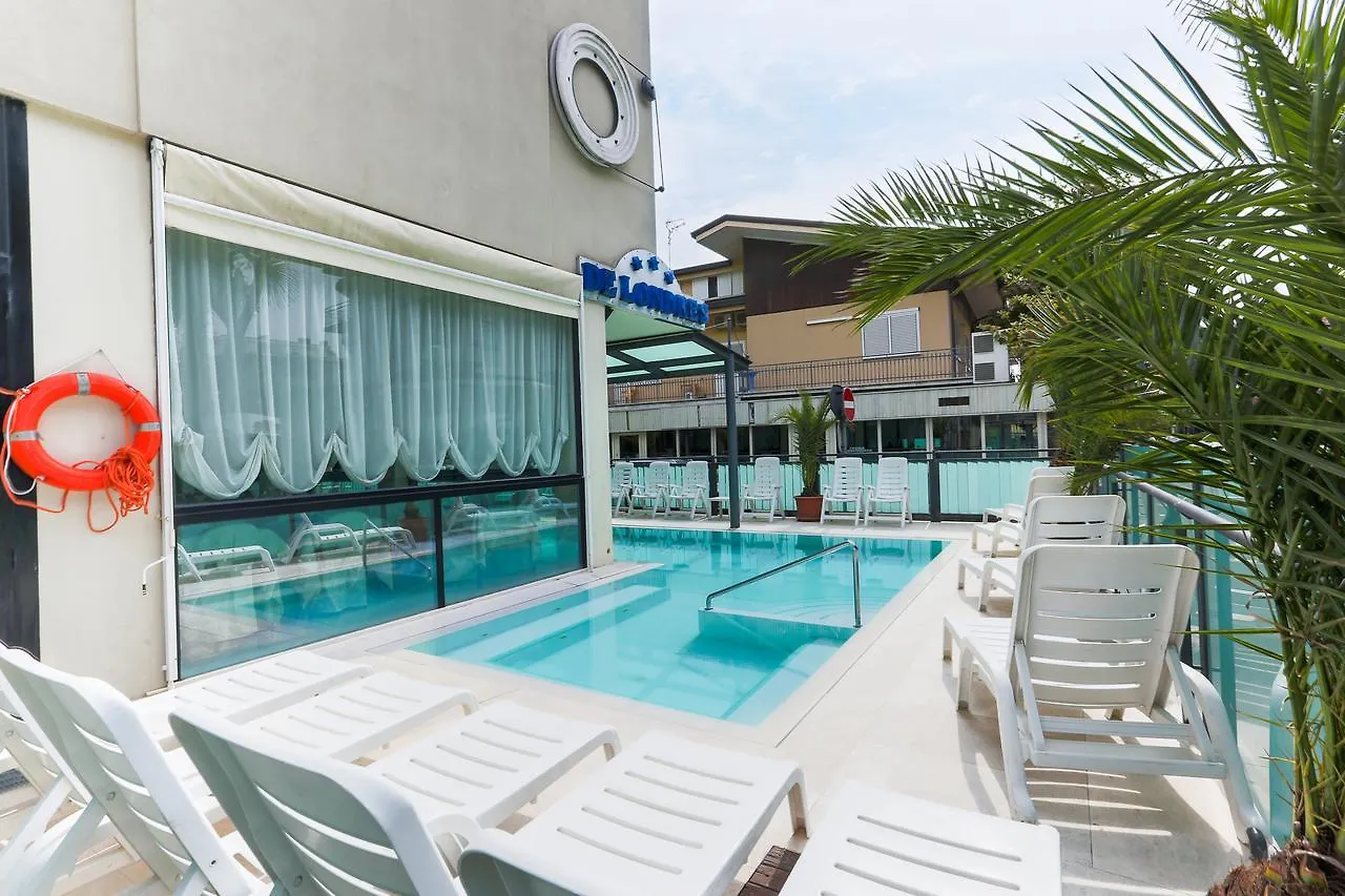 Hotel De Londres Riccione 3*,